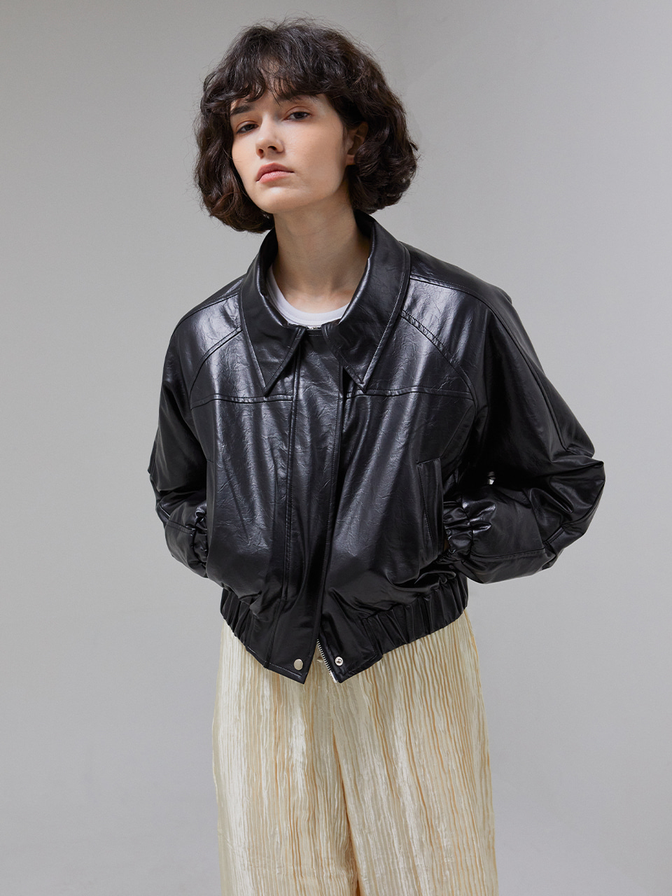 [LINE] Collar Crop Leather Jacket